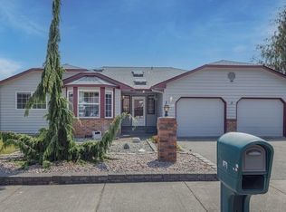 871 E Oak St, Sequim, WA 98382