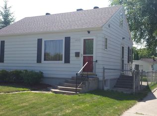 1823 2nd Ave N, Grand Forks, ND 58203