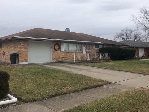 3rd image of 4398 Lambeth Dr
