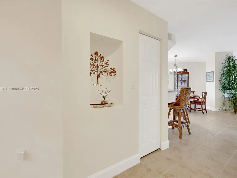 5051 N Highway A1A #6 — Photo 8