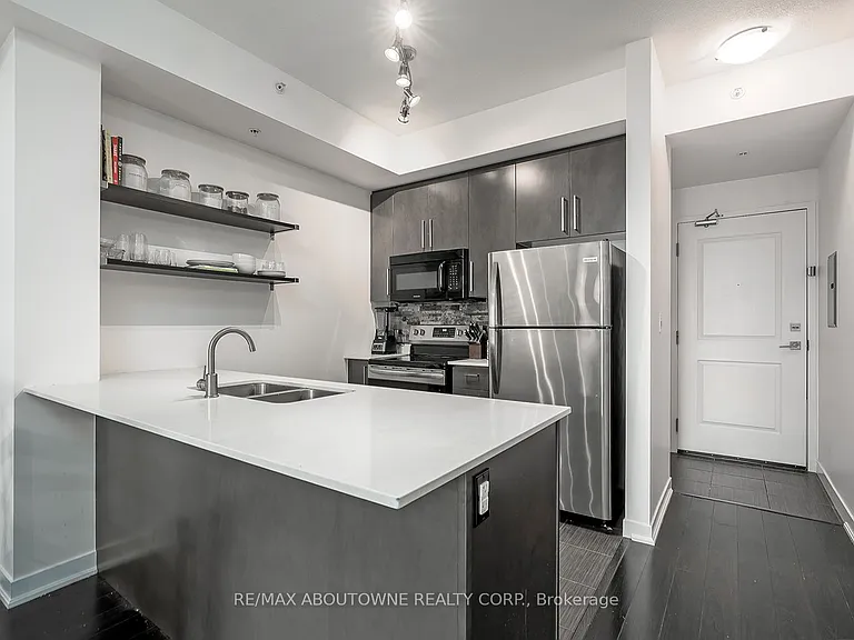 5010 Corporate Dr #116 — Photo 3
