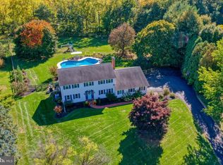 711 N Church Rd, Sinking Spring, PA 19608