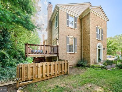 4235 Sleepy Lake Dr, Fairfax, VA, 22033