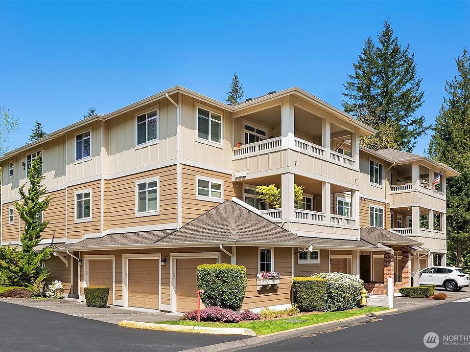 1st image of 23948 NE 115th Lane #102