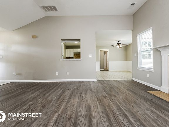 4th image of 180 Regency Park Dr