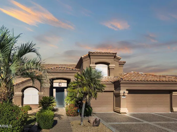 1009 N PEPPERTREE Drive, Gilbert, AZ 85234