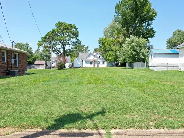 310 Albert St, Fredericktown, MO 63645
