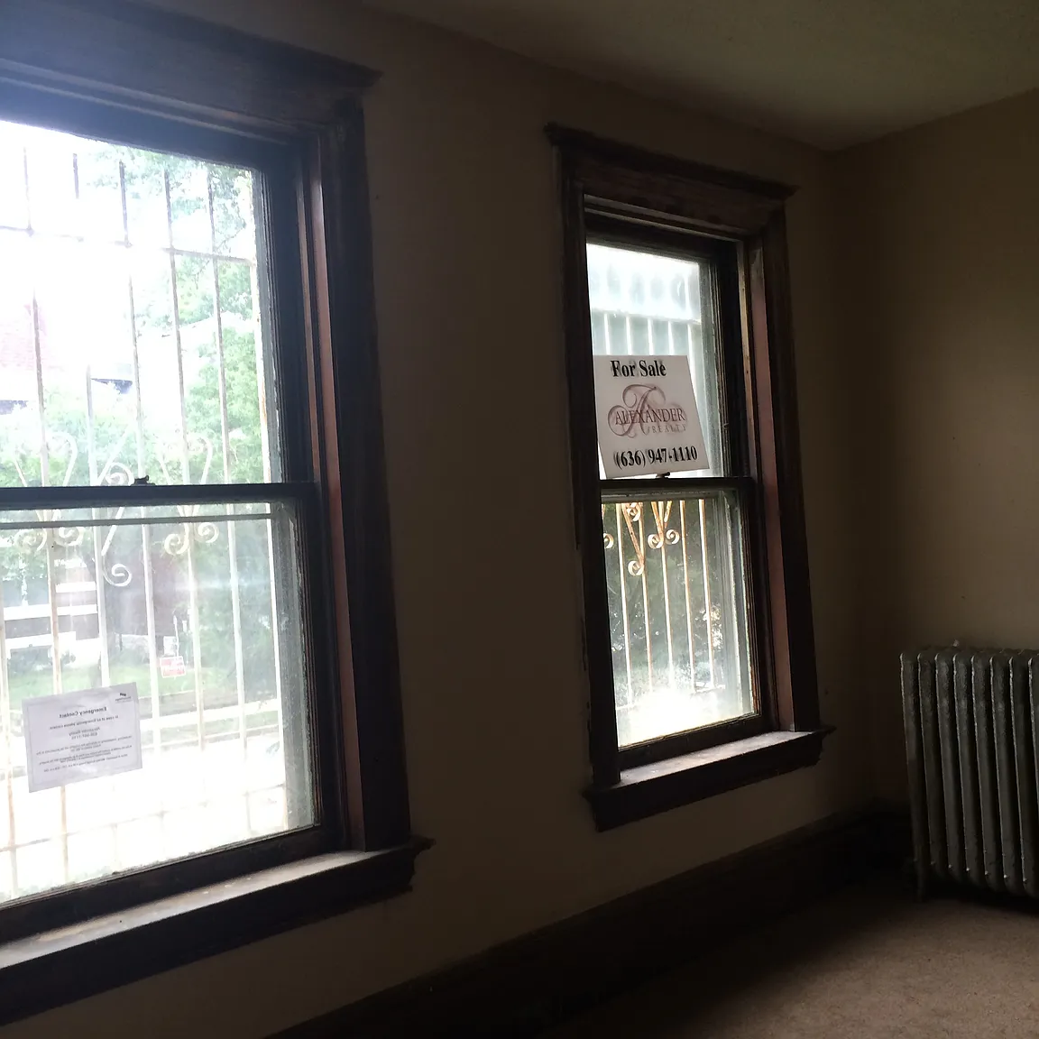 3208-3210 Greer Ave photo 1