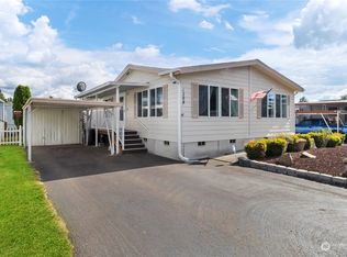 1208 Spruce Dr, Enumclaw, WA 98022