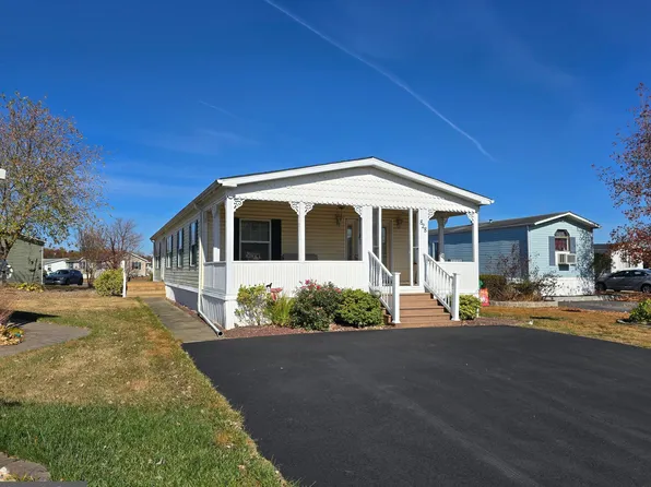 828 Samantha Cir #338, Bear, DE 19701