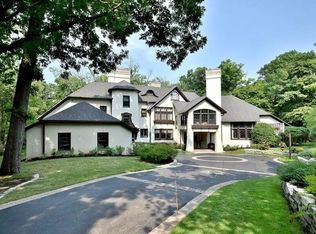 111 Cary Ave, Highland Park, IL 60035