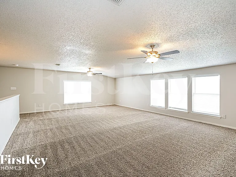 5293 Chessie Cir — Photo 10