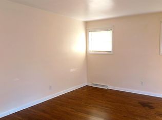 1437 Kenwood St, Winston Salem, NC 27103