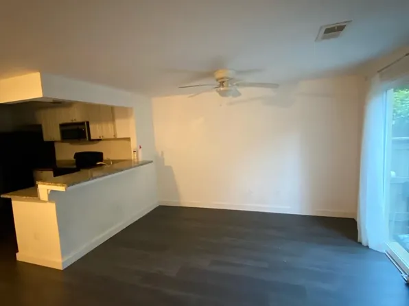 9267 Chadburn Pl, Gaithersburg, MD 20886