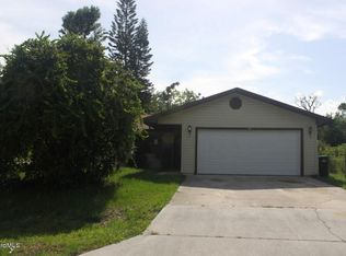 498 Kodiac Ave SE, Palm Bay, FL 32909