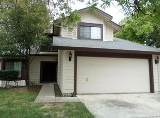 532 Moray Way, Patterson, CA 95363