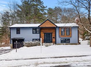 36 Oak Hill Dr, Sharon, MA 02067