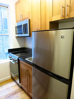 Rented by City & Suburban | media 32