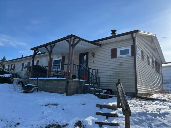 285 Deerfield Rd, Washington, PA 15301