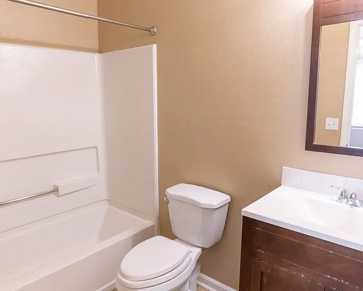 2186 Timberwood Cir N — Photo 19