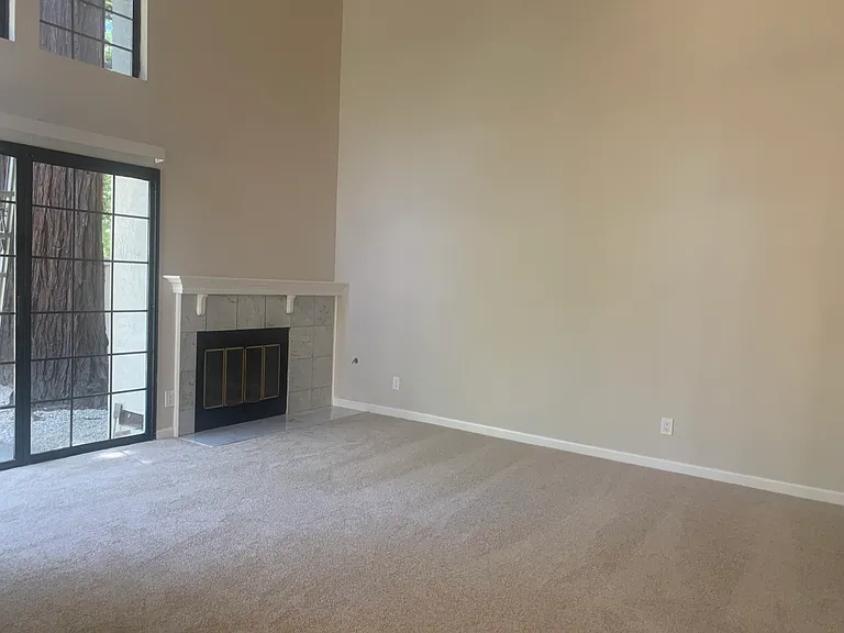 413 Brutus Ct — Photo 13