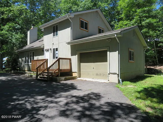 2079 Scarborough Way photo 1