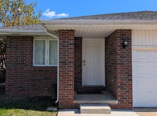 3936 S Geri Ave, Springfield, MO 65807