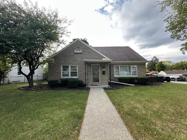 3275 North 93rd STREET, Milwaukee, WI 53222