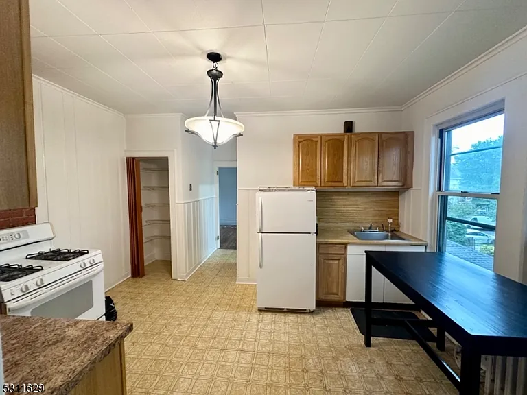 4B Swaine Pl — Photo 4