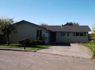 5208 Meadow Ct, Eureka, CA 95503