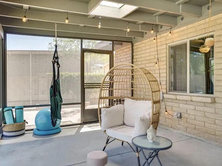 7621 E Waverly St — Photo 23