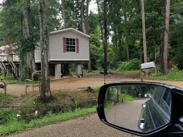 30839 Susie Cir N, Denham Springs, LA 70726