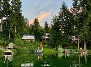 22844 SE Lake Wilderness Dr S, Maple Valley, WA 98038