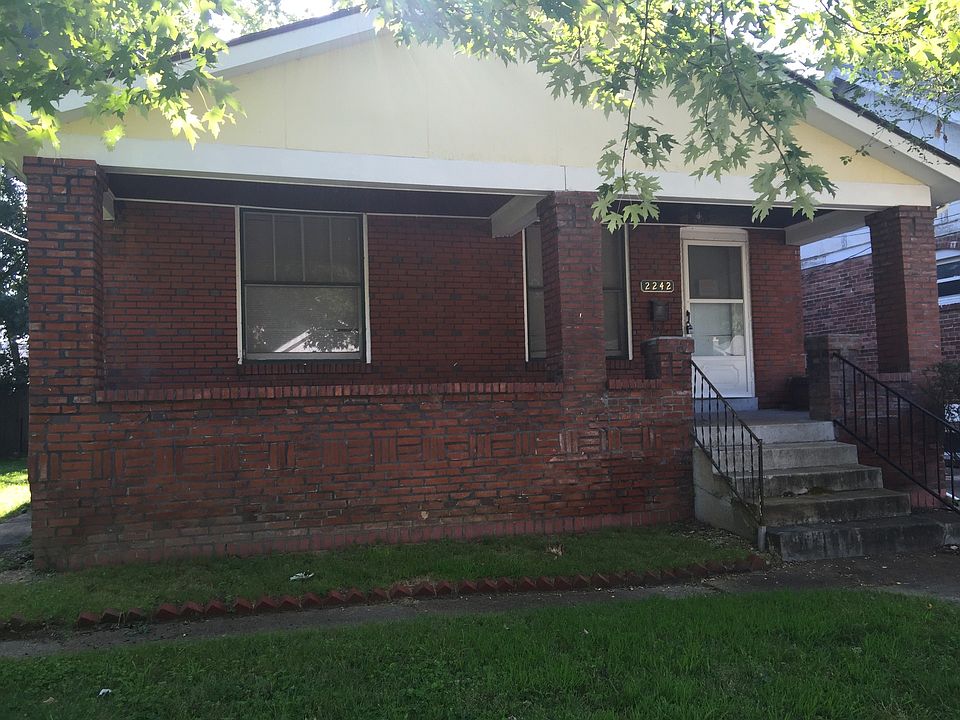 1st image of 2242 Yale Ave