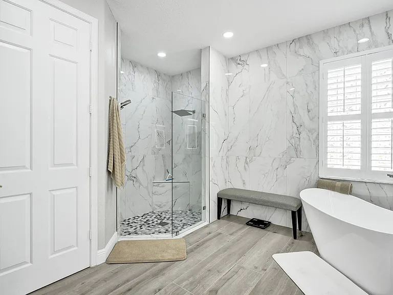 304 NW Bayside Ct — Photo 40