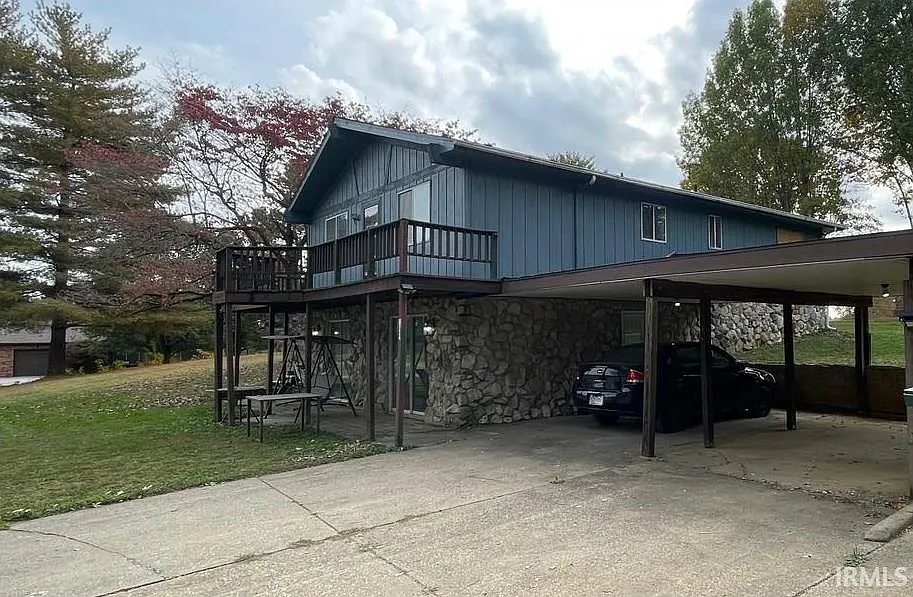 6724 Henze Rd photo 1