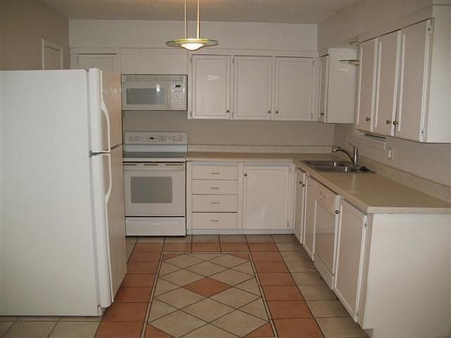 2nd image of 3328 Green Wing Ct