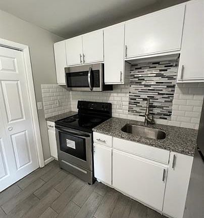 2nd image of 5881 Fiesta Ave #1