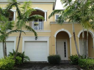 6123 NW Helmsdale Way, Port Saint Lucie, FL 34983