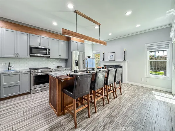 4839 Elderberry Ave, Moorpark, CA 93021