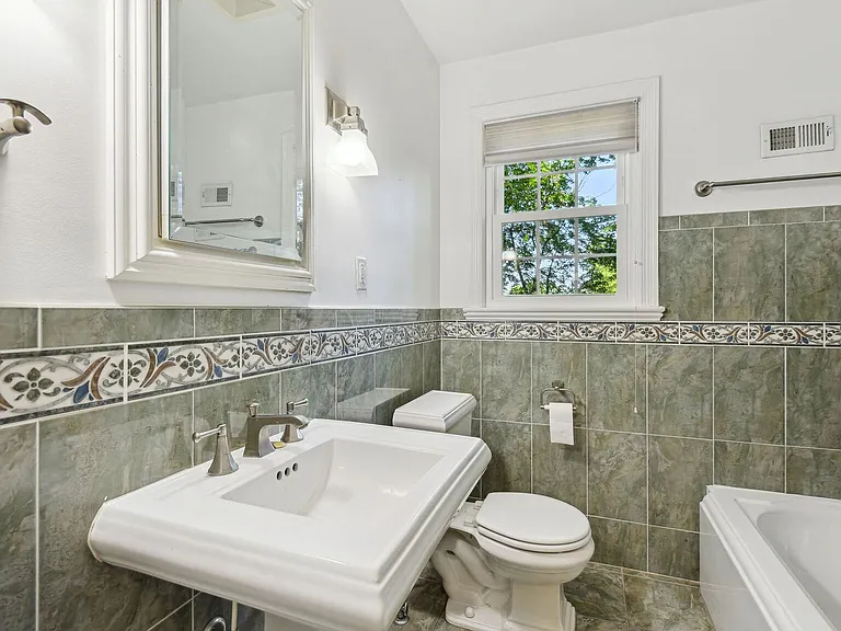 5203 Elsmere Ave — Photo 14