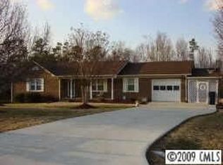 6320 Starlight Dr, Concord, NC 28027