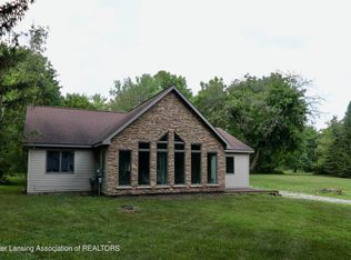 2324 Raby Rd, East Lansing, MI 48823