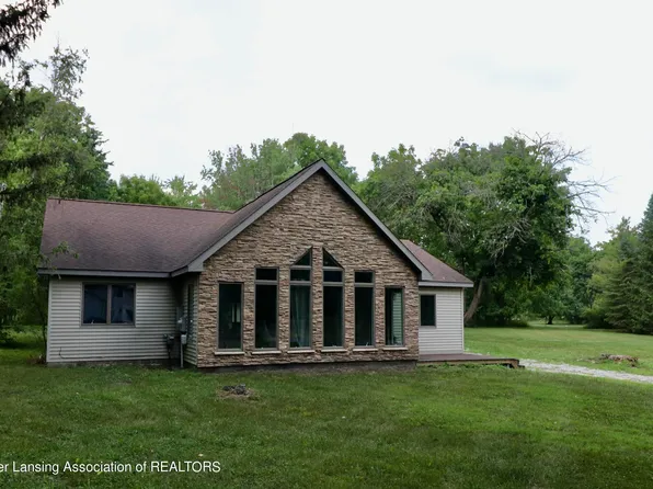 2324 Raby Rd, East Lansing, MI 48823