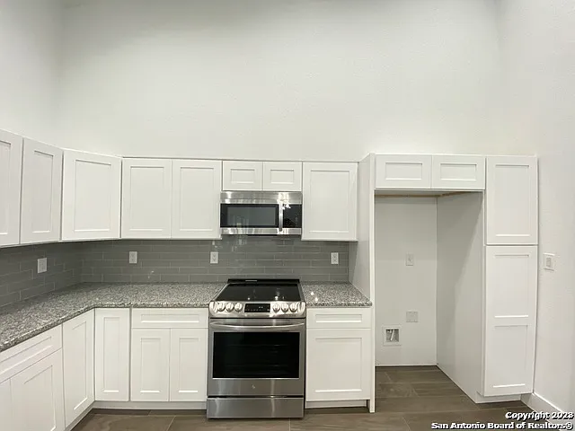2126 Village Pkwy — Photo 28