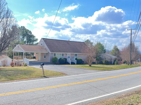 5980 Jordantown Rd, Vinton, VA 24179