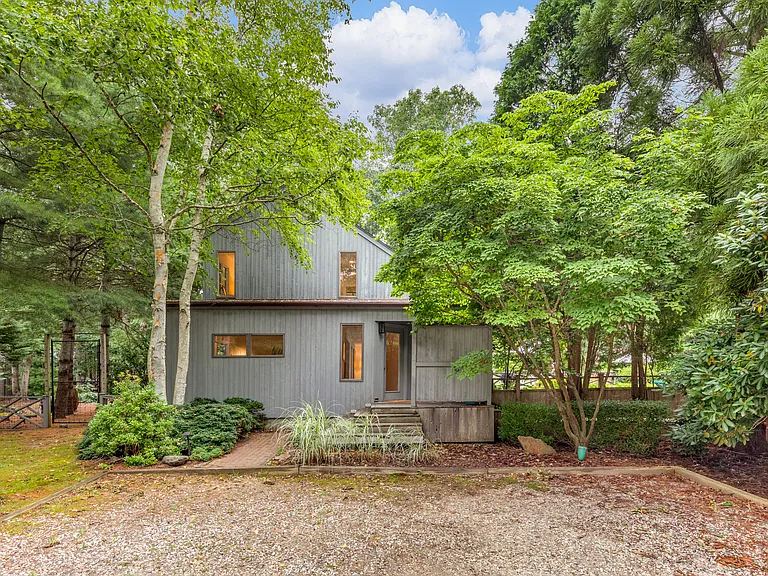 10 Whale Rock Ln — Photo 20
