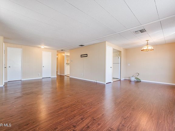 5th image of 8811 Canoga Ave Spc 403