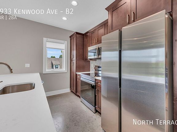 3rd image of 3933 Kenwood Ave #B2