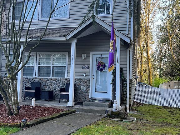 2nd image of 4811 43rd Lane SE